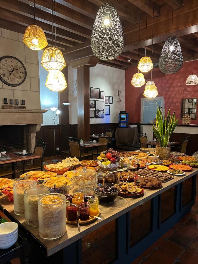 Hotel Les Ursulines Autun Bagian luar foto