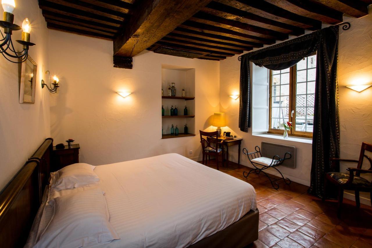 Hotel Les Ursulines Autun Bagian luar foto