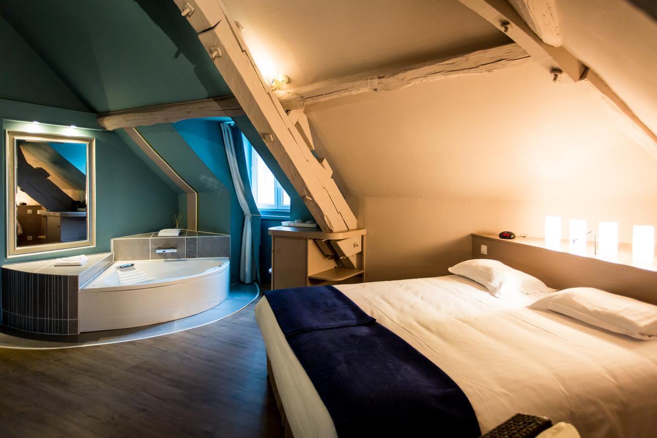 Hotel Les Ursulines Autun Bagian luar foto