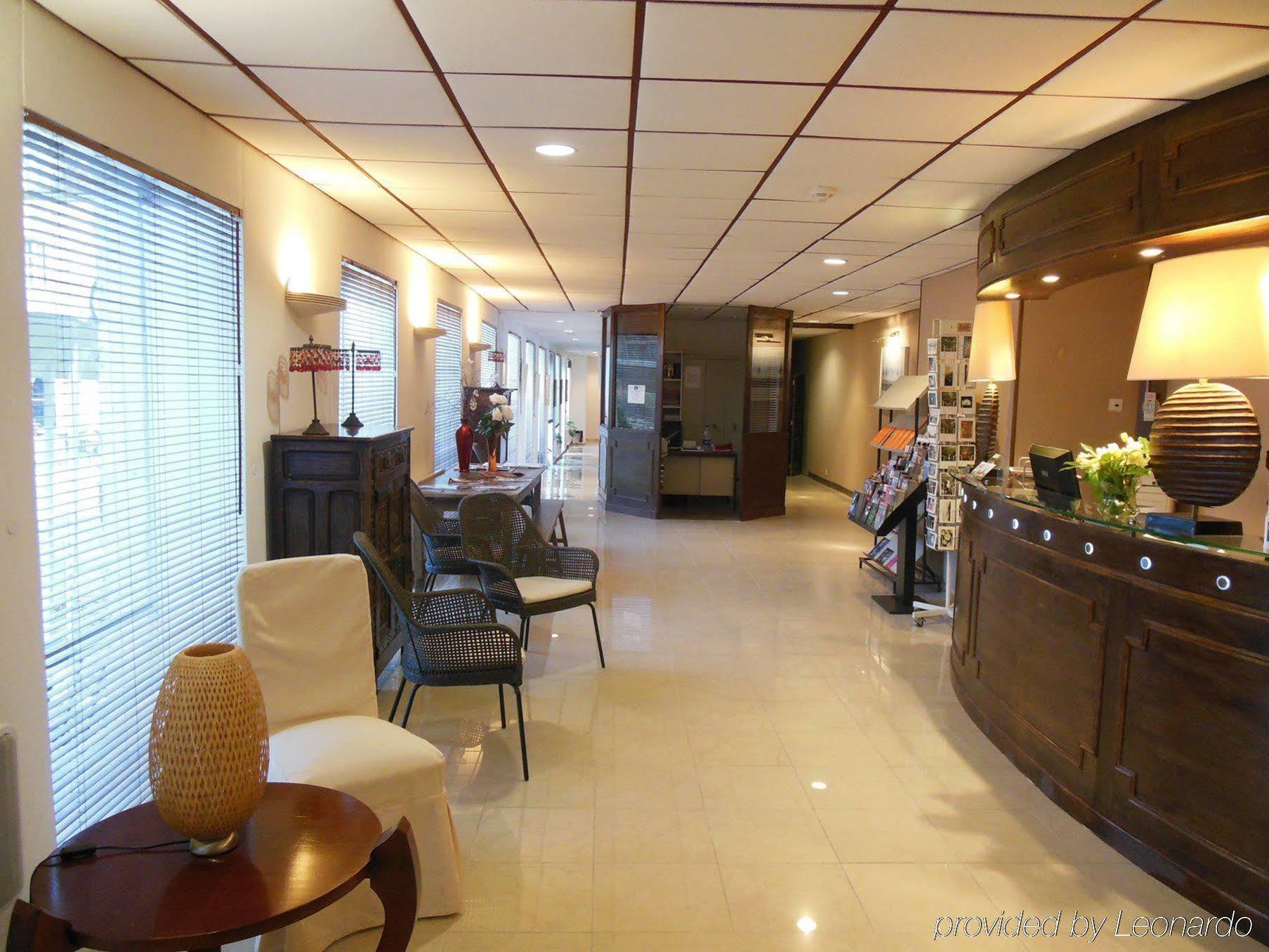 Hotel Les Ursulines Autun Bagian luar foto