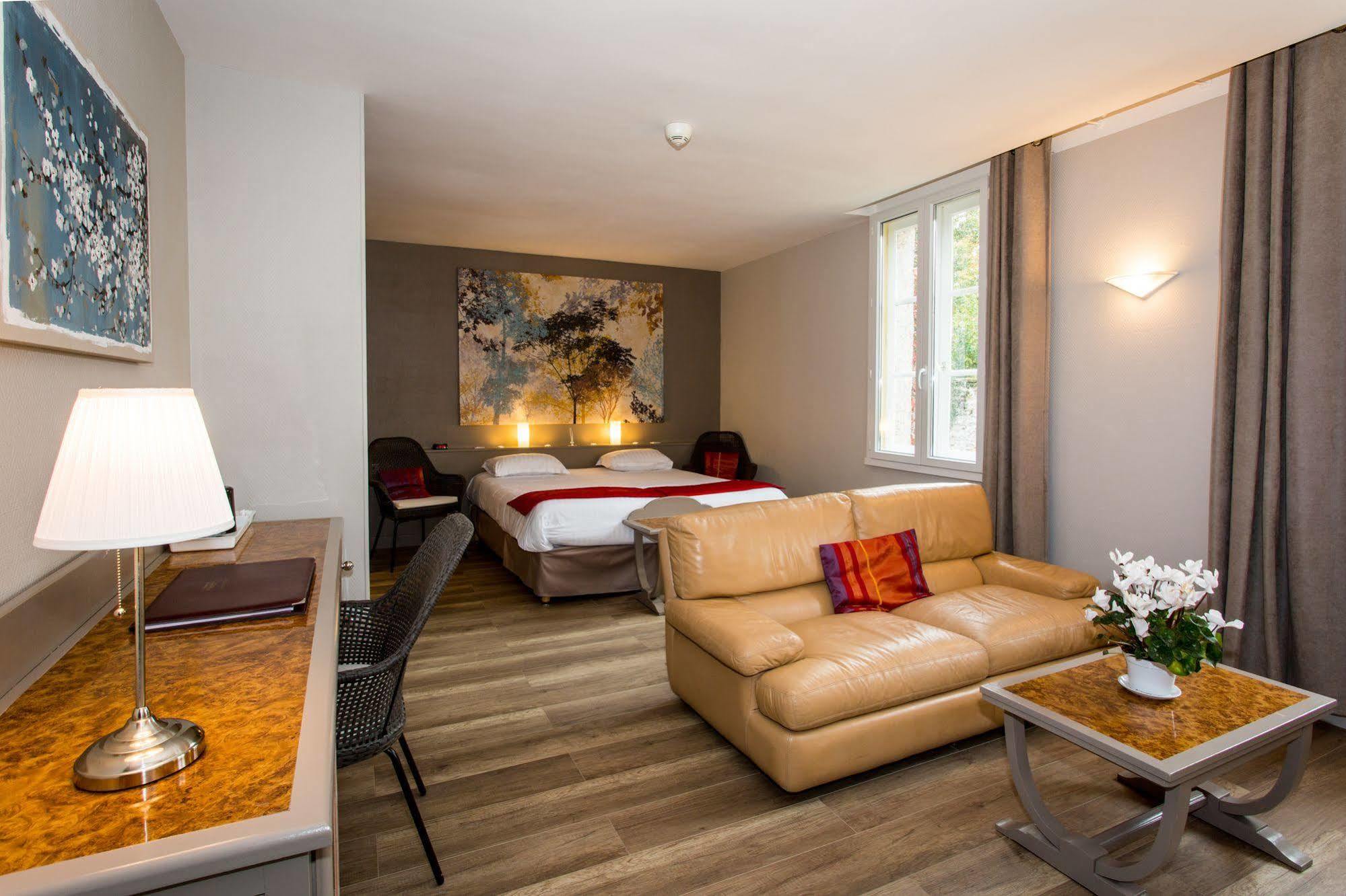 Hotel Les Ursulines Autun Bagian luar foto